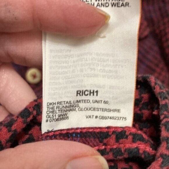 Superdry Red Plaid Button Down Shirt Size Medium - Picture 10 of 11